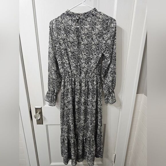 NWT Banana Republic black and white floral dress sz 2 - Picture 2 of 5